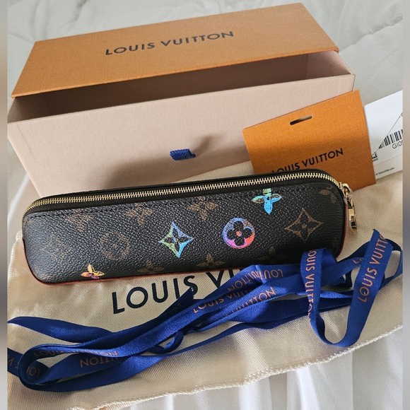 Brand New LV colorful Long Pouch. Full inclusion!